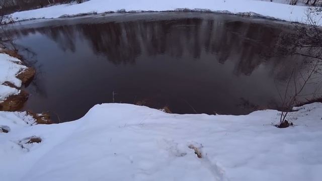 ПРИШЛИ СЮДА ПЕРВЫМИ и РЫБАЛКА ПОШЛА! Ловля щуки весной на спиннинг! Рыбалка в марте 2023! смотреть онлайн