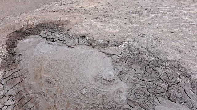 Действующие Вулканы в Азербайджане Гобустан