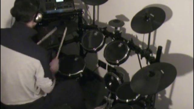 Me messing around with my Alesis DM10 Studio sounds смотреть онлайн