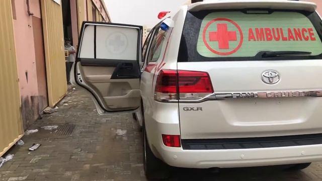 Toyota Land Cruiser GXR Basic Life Support Ambulance смотреть онлайн