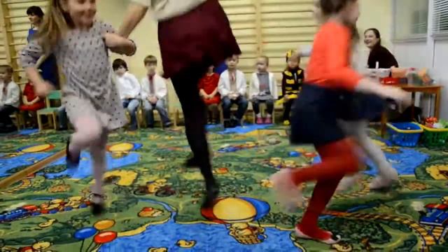 Утренник посвященный 8 Марта смотреть онлайн