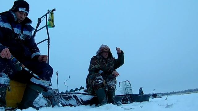 зимняя рыбалка Архангельск Сафроновская губа смотреть онлайн