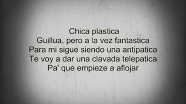 Johnny Prez - Chica Plástica. ft Yaga y Mackie & Pedro [Lyric Video] смотреть онлайн