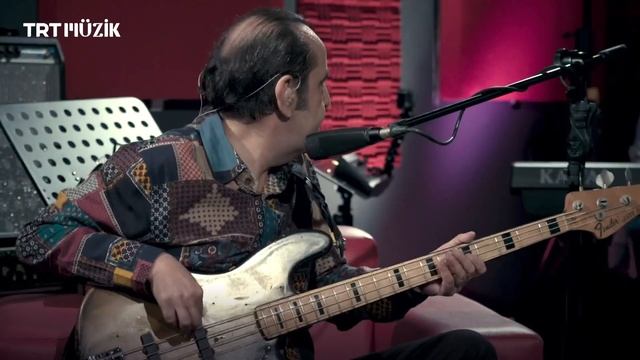 MFÖ | Sude (Canlı Performans) #TRTMüzikAkustik смотреть онлайн