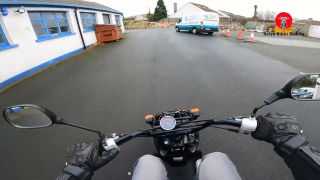 2005 Honda Zoomer 50 ? - CHUNKY LITTLE 50CC ZOOMER! Ride & Review смотреть онлайн