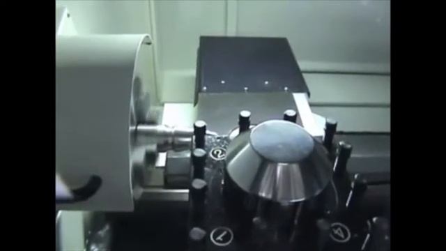 Токарный станок DMTG CKA6140i смотреть онлайн