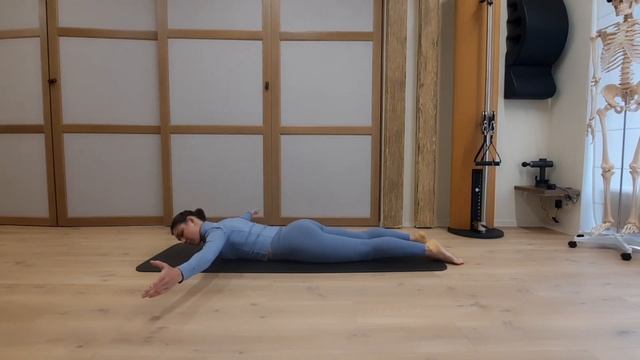 Подготовка к онлайн- тренировке «СВОБОДНАЯ ШЕЯ ДЛЯ КРАСИВОЙ ОСАНКИ И ПОДТЯНУТОГО ОВАЛА ЛИЦА» смотреть онлайн