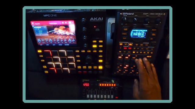 Sampling Akai MPC plugins tutorial in Roland SP-404 MK2 to make a beat смотреть онлайн