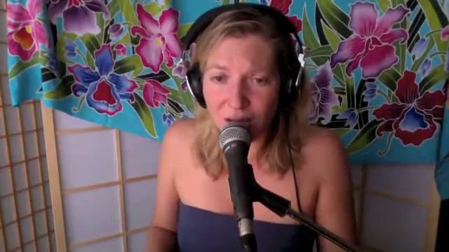 "Testing the Water" Day 88 Spontaneous Song Theda Phoenix смотреть онлайн