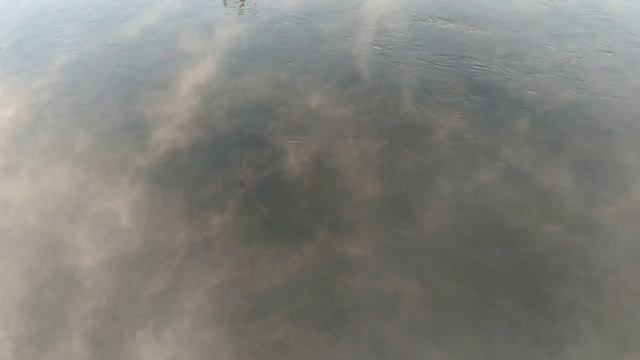 Мариуполь. Сказочный рассвет над рекой Кальчик 27.10.2021 смотреть онлайн