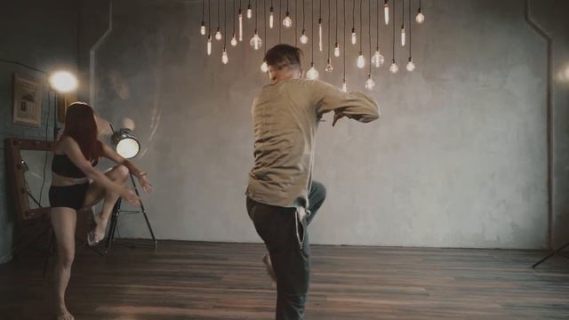 Скриптонит Танцуй со мной в темноте смотреть онлайн