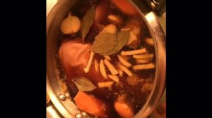 Нежнейшая баварская рулька в горчично медовом соусе