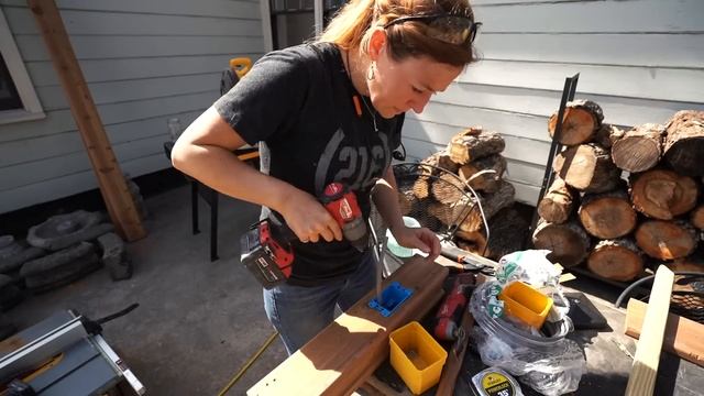 DIY Outdoor Lighting and Outlet смотреть онлайн