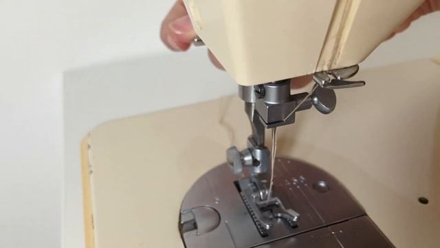 TUDO SOBRE MINHA MÁQUINA DE COSTURA VINTAGE - Singer Starlet 354