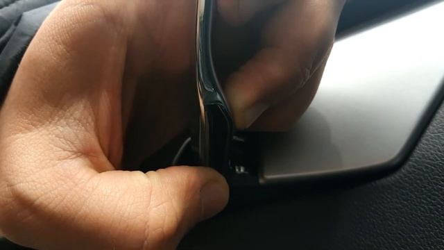 Расслоился хром на ручке двери смотреть онлайн