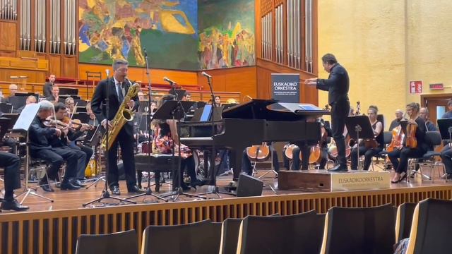Nelson Concertino for Baritone Saxophone and Orch/III with the Basque National Orchestra смотреть онлайн