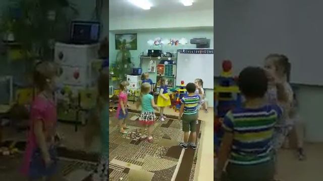 Танец "Бабка Ежка " смотреть онлайн