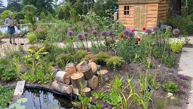 Vlog 142- Все об улитках и слизняках, а также об экологичный борьбе с ними в саду. Часть первая смотреть онлайн