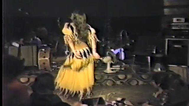 Badia Star Badia Star at Cleopatra 1986 The music is a смотреть онлайн