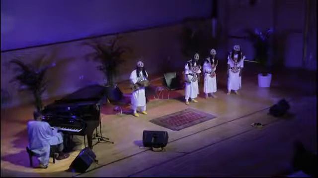 'Blue Moses' by Randy Weston and Dar Gnawa of Tanger смотреть онлайн