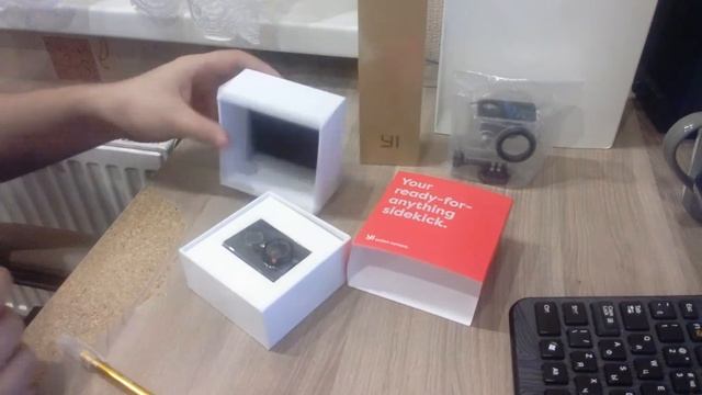 Xiaomi Yi распаковка и несколько слов )