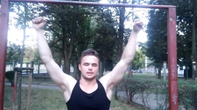 Вызов! Подтягивания на турнике. Выход на две. смотреть онлайн