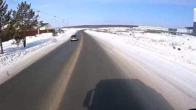 Рейс Екатеринбург - Новосибирск. Критические дни у прицепа. Впаяли акт смотреть онлайн