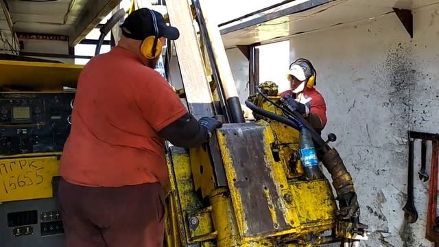 Отбор керна.Поиск золота. смотреть онлайн