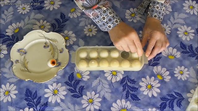 УГОЩЕНИЕ НА ХЭЛЛОУИН - СЪЕДОБНЫЕ ГЛАЗА - СВОИМИ РУКАМИ смотреть онлайн