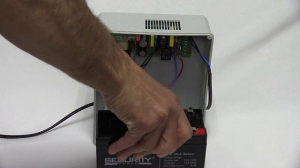 Замеряем емкость аккумулятора Security Force SF 1207