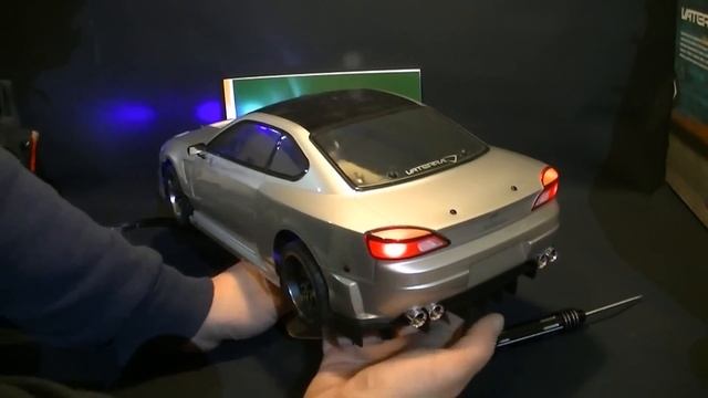 Vaterra Nissan Silvia S15 V100-C - DRIFT Wheels LED's and 4WD - Unboxing Part#2 - RC Car Club смотреть онлайн