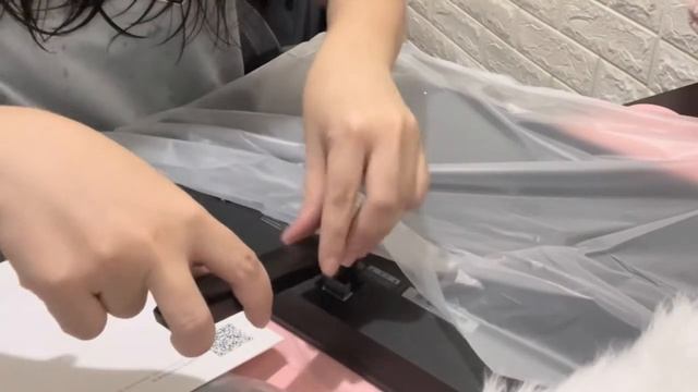 UNBOXING XIAOMI REDMI MONITOR 1A + REVIEW | ZOEY K. смотреть онлайн