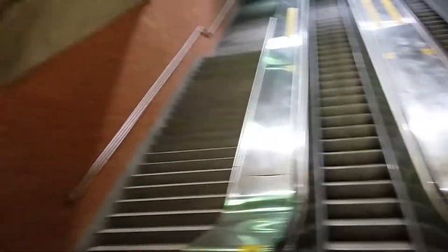 Station d'Iberville смотреть онлайн