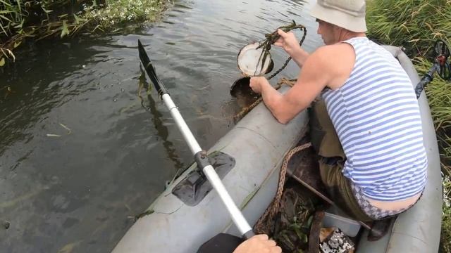 ПОИСКОВЫЙ МАГНИТ В ДЕЛЕ!! КОП ПО МЕЛКОВОДЬЮ МЕТАЛЛА смотреть онлайн