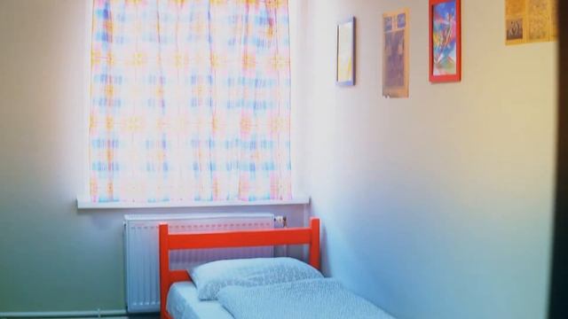 Двухместный номер с двумя разными кроватями смотреть онлайн