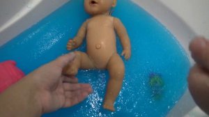 Беби бон. Купание.