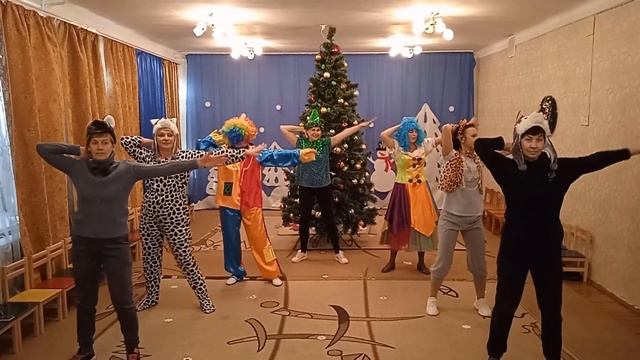 Гра Рухайся Замри смотреть онлайн