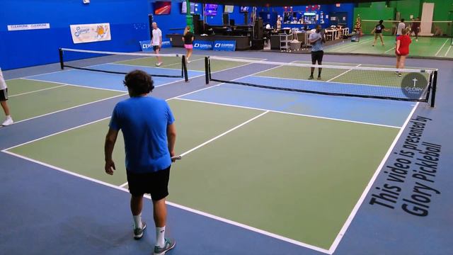 Seniors vs Mixed 4.5+ Pickleball смотреть онлайн