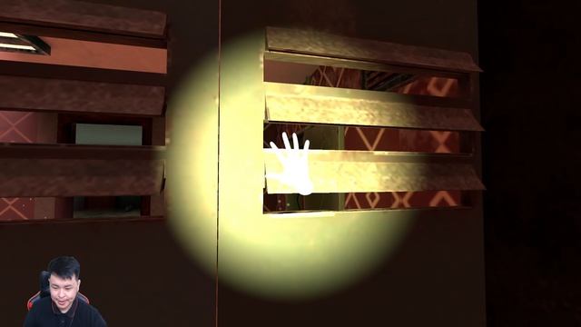 Момо мені іздеп жүр! Момоның үйінен қашамыз