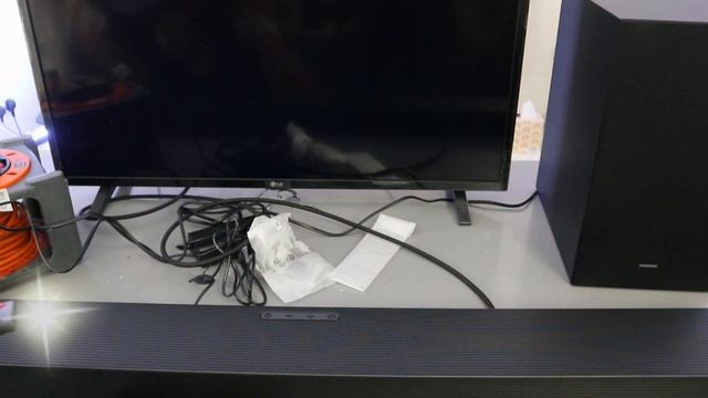 How to Set up and Connect Samsung Soundbar To TV Using HDMI ARC смотреть онлайн