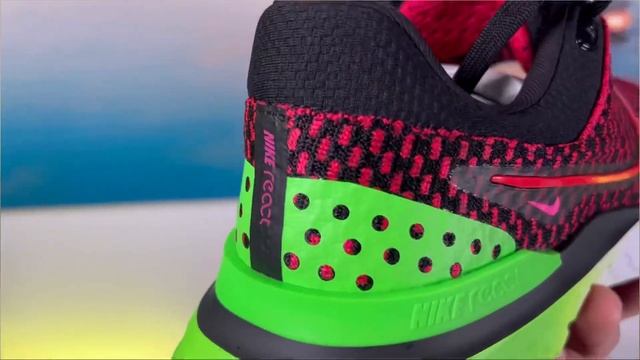 Nike React Infinity Run Flyknit 3 смотреть онлайн