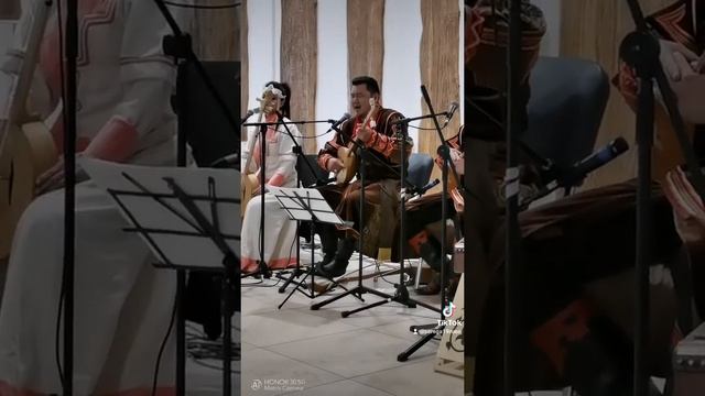 Хакаское горловое пение