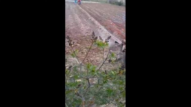вспашка Мини трактором Т-15 смотреть онлайн
