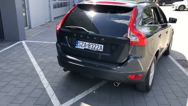 XC60 Momentum D5 AWD Automat смотреть онлайн