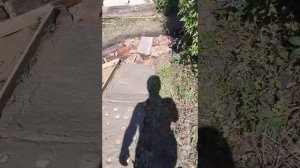 Дёшево, быстро и легко. Садовая дорожка из булыжника.