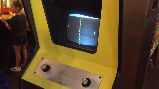 Pong Classic Arcade Machine смотреть онлайн