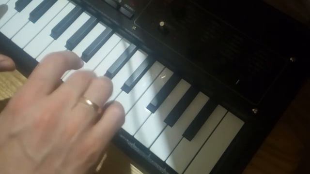 KORG MicroKorg XL+ / Щедрик (Ukrainian Carol of the Bells) смотреть онлайн