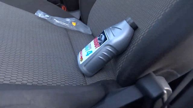 Проверка тормозной жидкости на процент воды, VW Polo sedan 72.500км смотреть онлайн