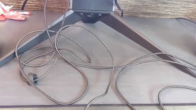 To Logitech Support Team : Logitech G Pro keyboard color issues смотреть онлайн