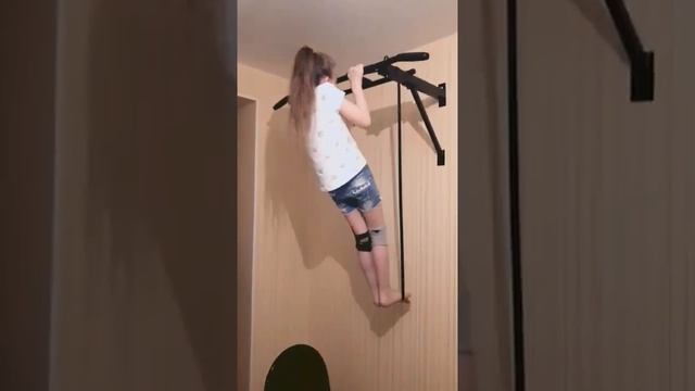 Спортивная минутка с "KIDS" смотреть онлайн